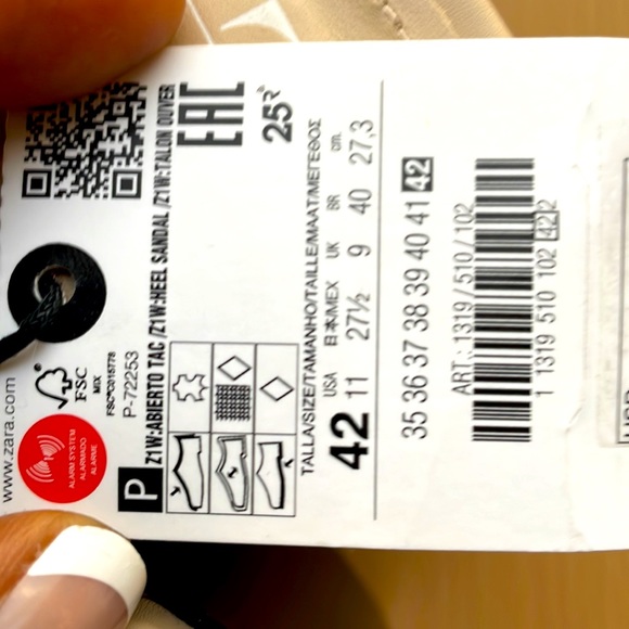 Comfort heel leather sandals - Picture 11 of 11